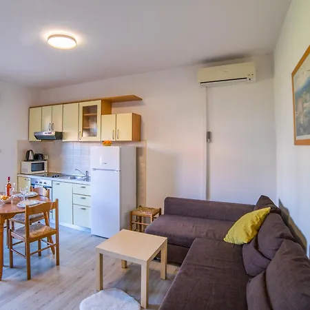 Lopar 516 Apartment Room photo